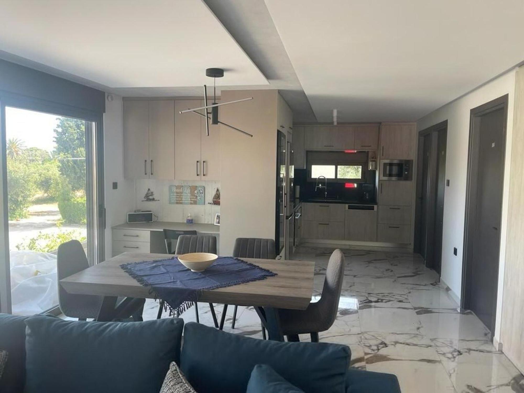 Sea View Apartment Патри Екстер'єр фото